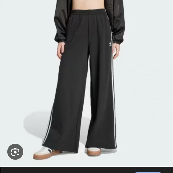 Adidas loose wide leg terry sweatpants - Picture 3 of 3